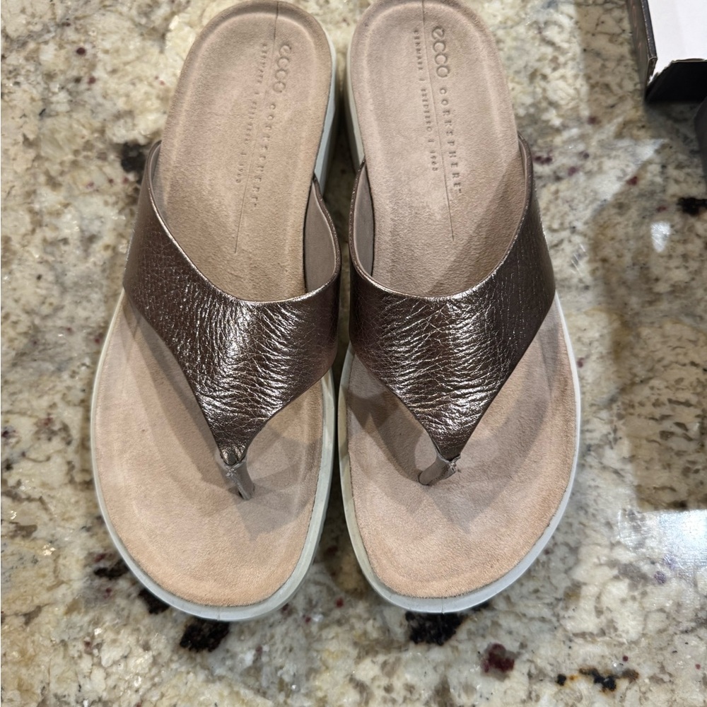 Ecco Silver Sandals with Wide Straps and Cushioned Footbed